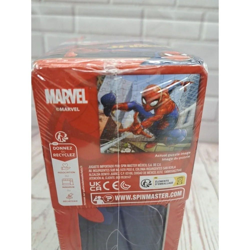 Marvel Spiderman 48 Piece Puzzle in Tin Lunchbox, Red, Blue, White New Sealed